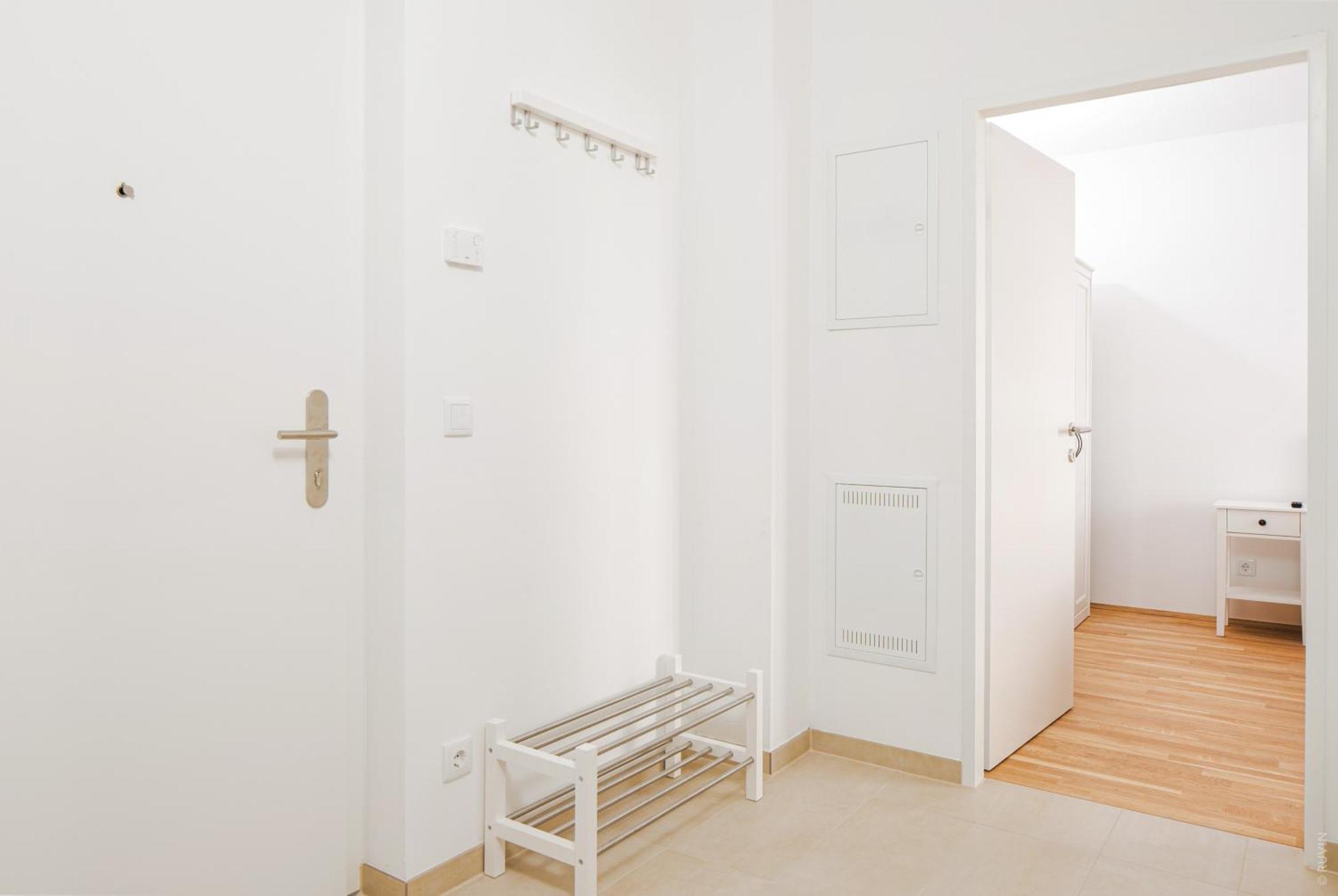 Whats-App Self-Check-In - Apartment Am Hauptbahnhof Graz Exterior photo