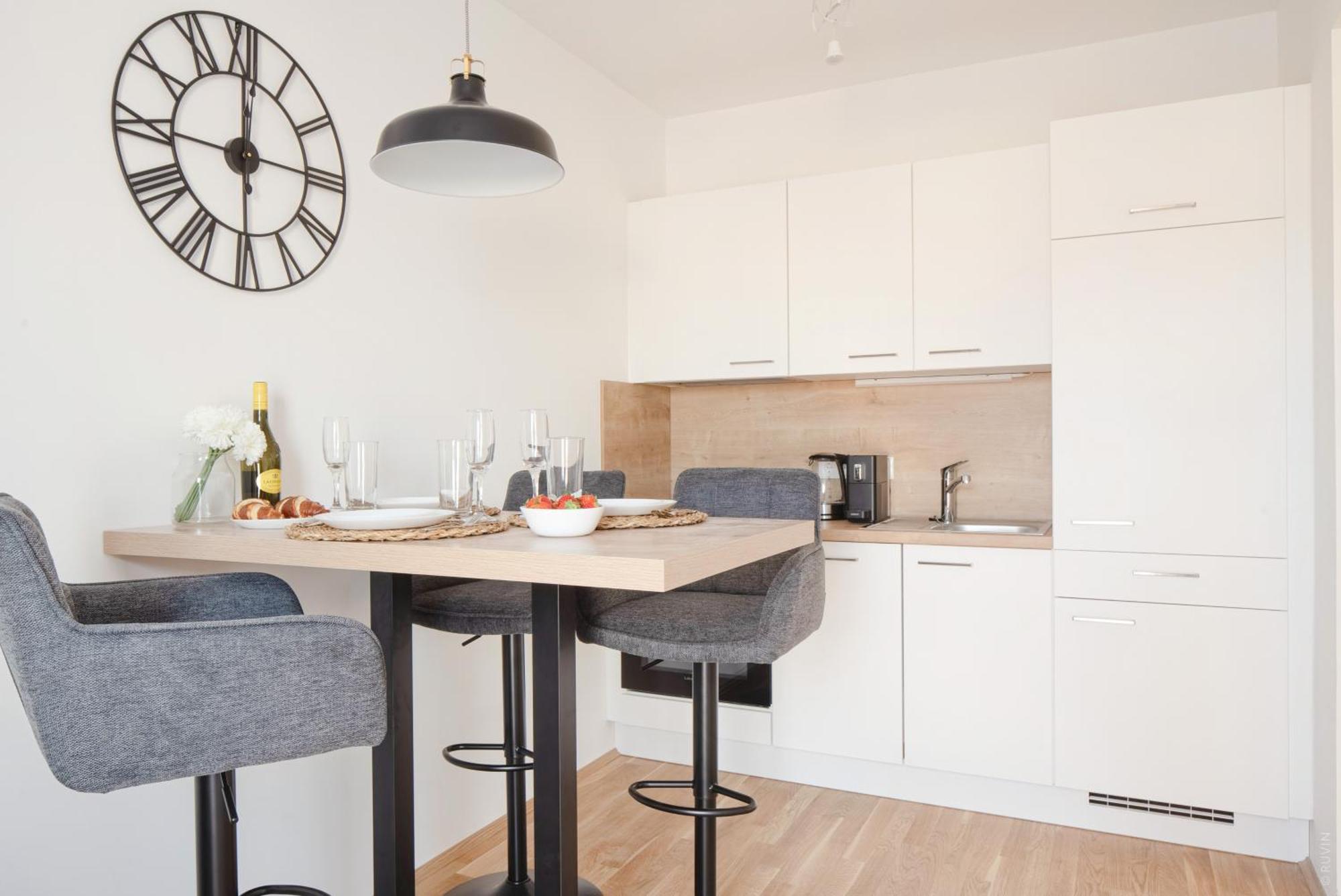 Whats-App Self-Check-In - Apartment Am Hauptbahnhof Graz Exterior photo